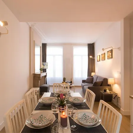 Arembault Apartment *